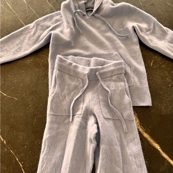 Kid´s Signature Cashmere Hoodie Jogger Set